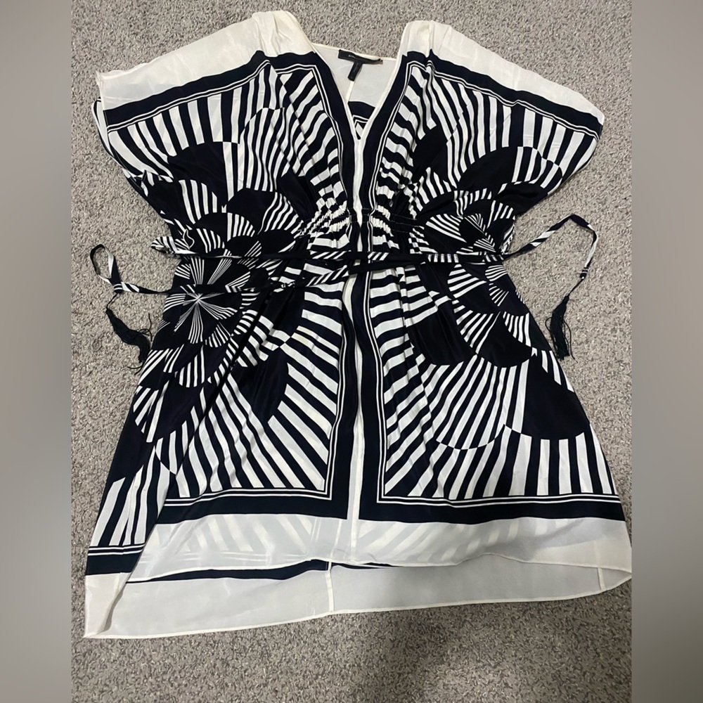 BCBG MaxAzria Vintage Silk Black White Belted Geometric Tassel Kimono Kaftan S - Picture 2 of 5